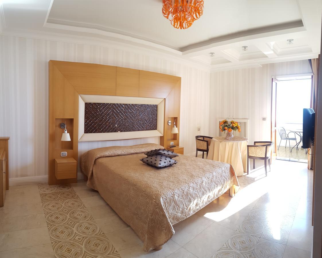 San Lorenzo - Hotel & Spa Lettere Bagian luar foto